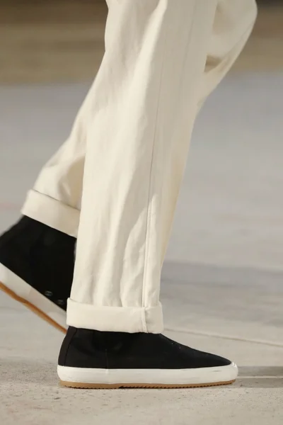 Look 19